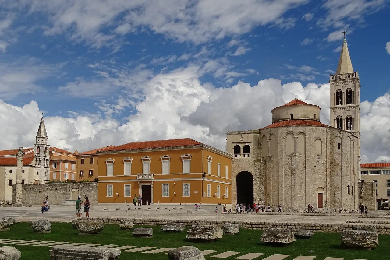 Église Saint-Donat à Zadar, symbole de l'architecture médiévale primitive en Croatie